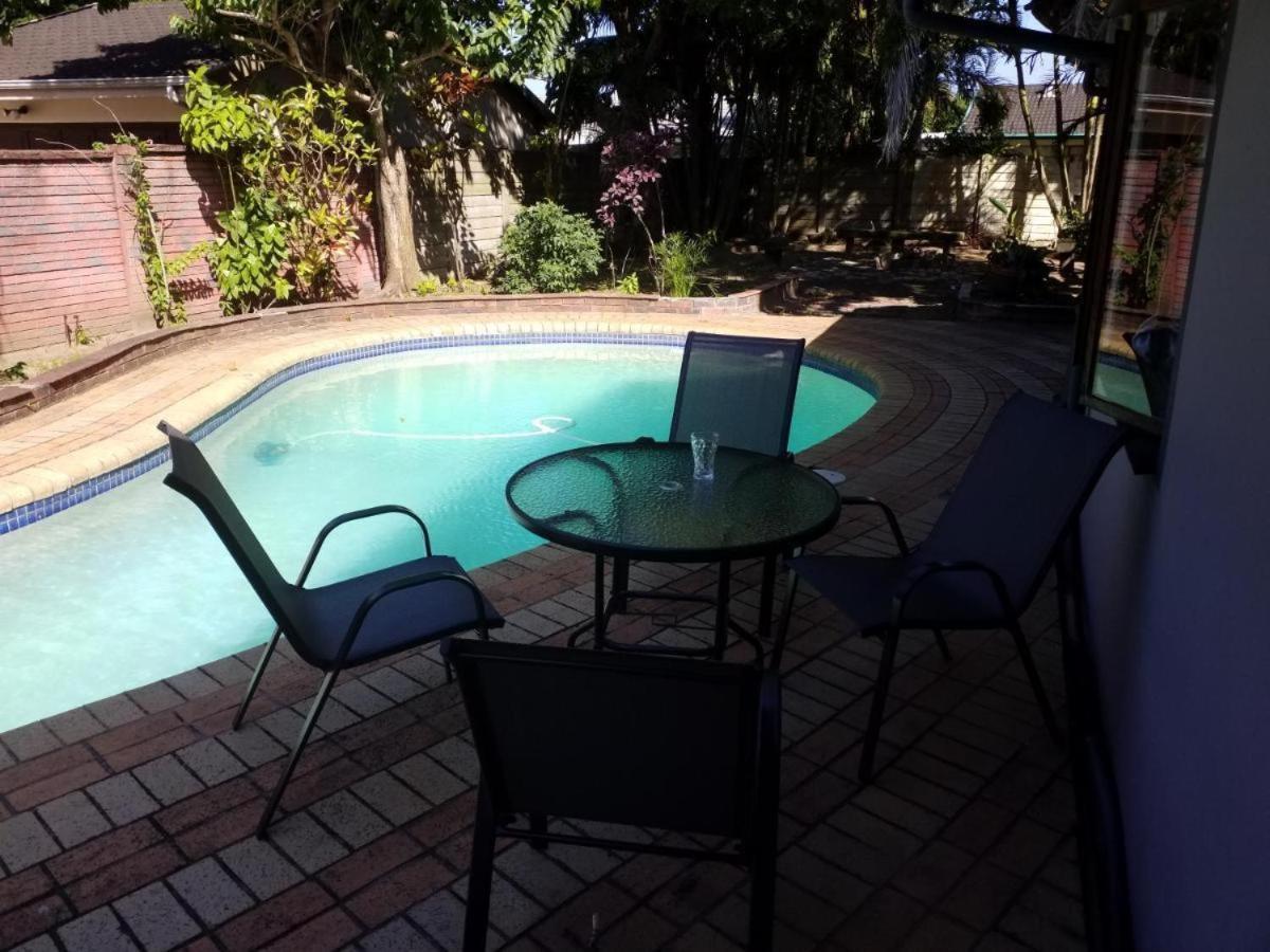 Nqabanqaba Bed and Breakfast Richardsbaai Buitenkant foto