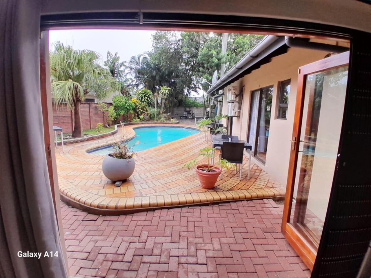 Nqabanqaba Bed and Breakfast Richardsbaai Buitenkant foto