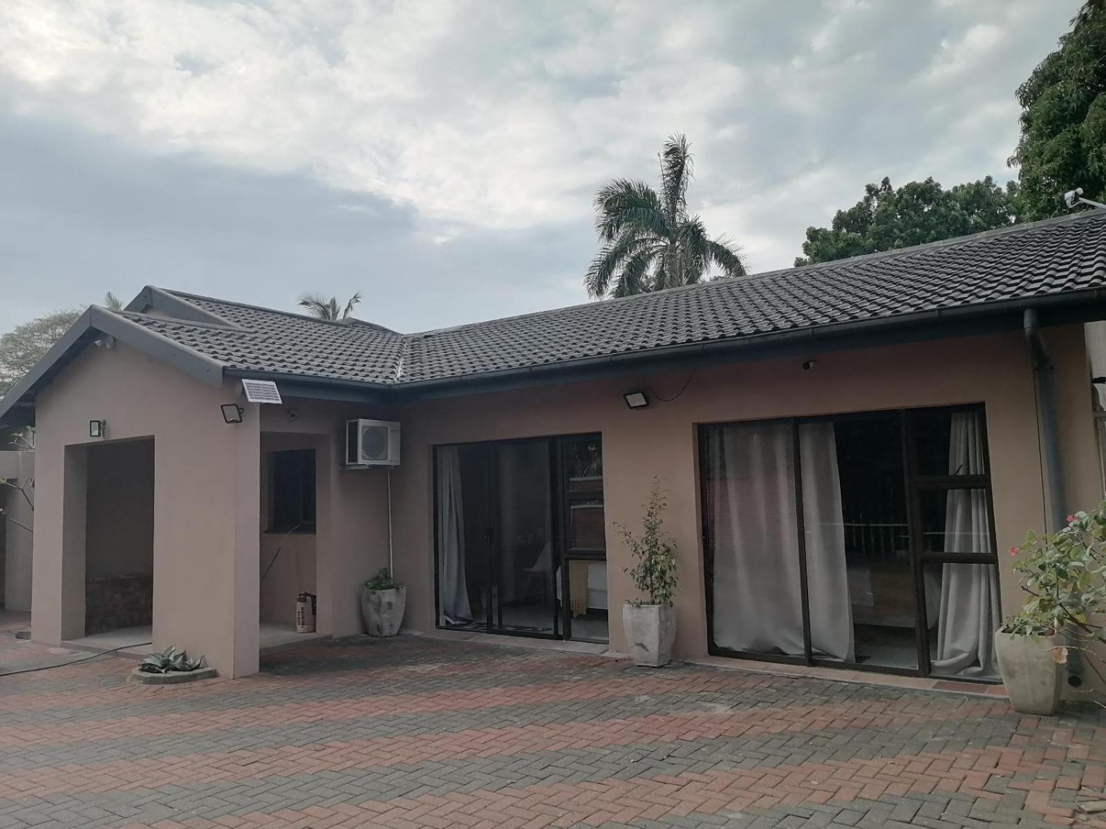 Nqabanqaba Bed and Breakfast Richardsbaai Buitenkant foto